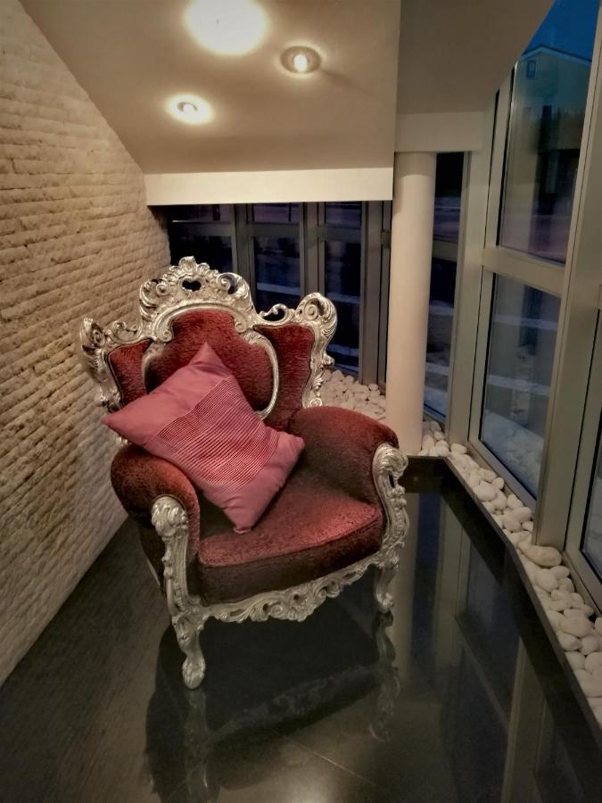 Hotel In - Lounge Room Cazzago  Exteriör bild
